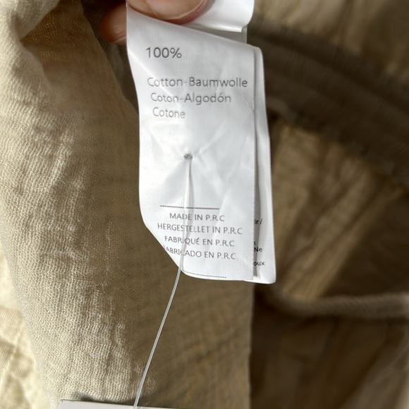 CUPSHE Women’s Oatmeal VNeckline Pull On Tie Waist Open Back Gauzy Romper Size L - Picture 9 of 9